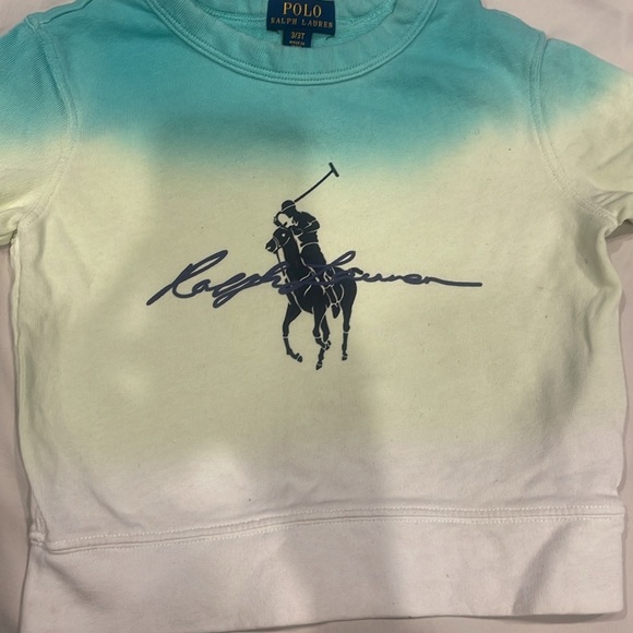 Good condition Polo Ralph Lauren knit sweater. Perfect for the spring. Boys 3T - Picture 2 of 4